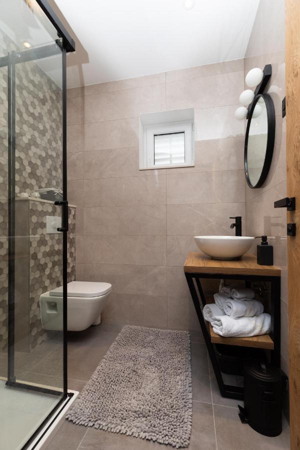 Luxury Tinel Apartment Mimice